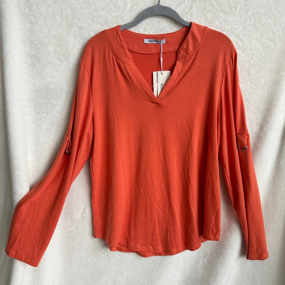 Roswear NWT Rust Orange V-Neck Roll Tab Sleeve Jersey Knit Top Womens Size M